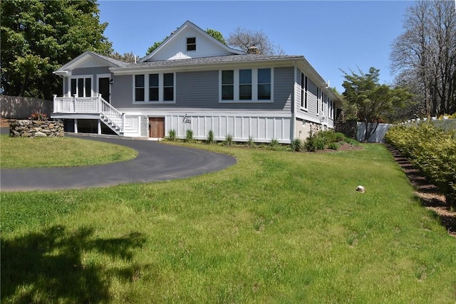 244 Kingstown Rd, Narragansett, RI 02882 - view of front facade with stairs