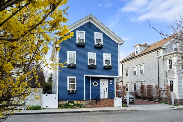35 Marsh St Unit 2, Newport, RI 02840