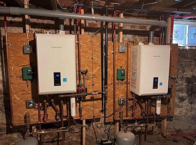 184 Wadsworth St, Providence, RI 02909 - utilities featuring water heater