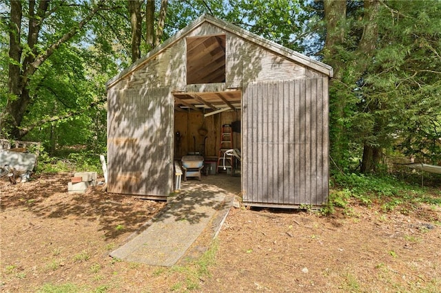 18 W St, Hopkinton, RI 02804 - view of shed