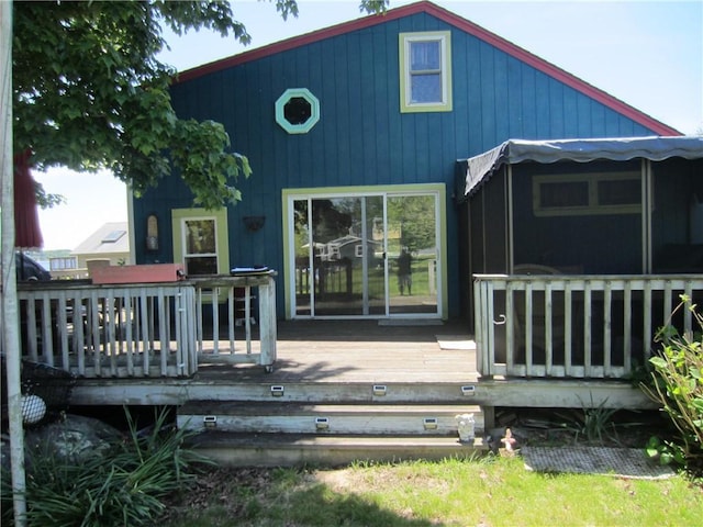 0 Beach Rd, Portsmouth, RI 02871 - back of property featuring a deck