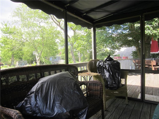 0 Beach Rd, Portsmouth, RI 02871 - view of wooden terrace