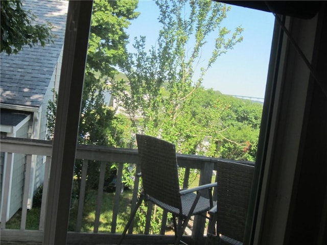 0 Beach Rd, Portsmouth, RI 02871 - view of balcony