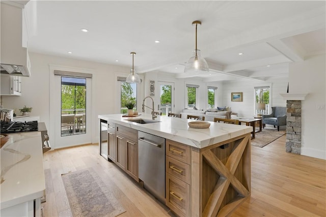 2040 E Main Rd, Portsmouth, RI 02871 - photo 1