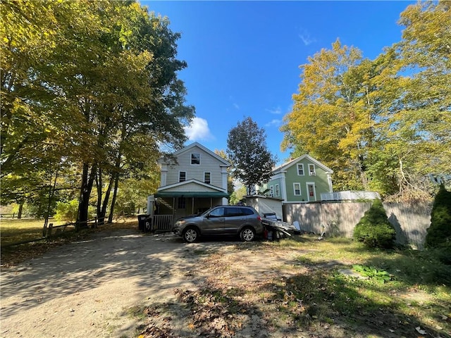 8 Aldrich St, Hopkinton, RI 02898 - view of front facade with fence