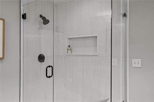 96 Roger Williams Dr, North Kingstown, RI 02852 - full bathroom featuring a stall shower and toilet