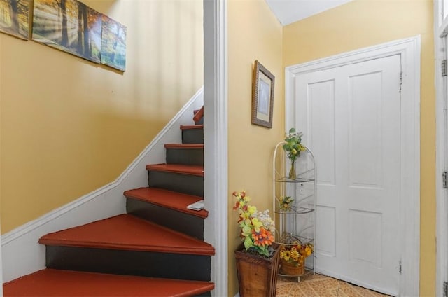 97 Detroit Ave, Providence, RI 02907 - view of stairway