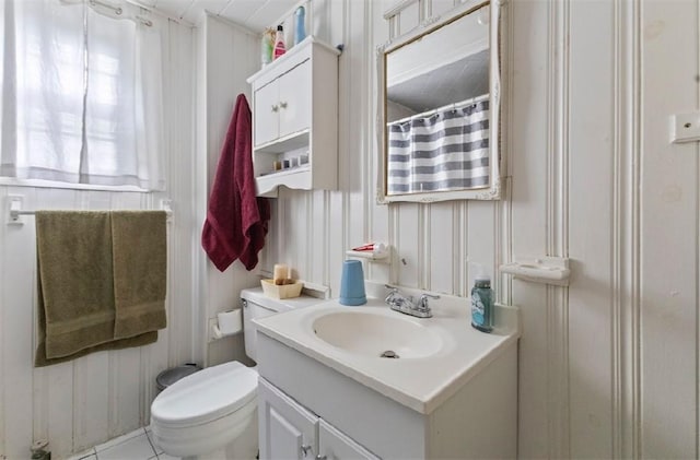 97 Detroit Ave, Providence, RI 02907 - bathroom featuring vanity and a shower with shower curtain