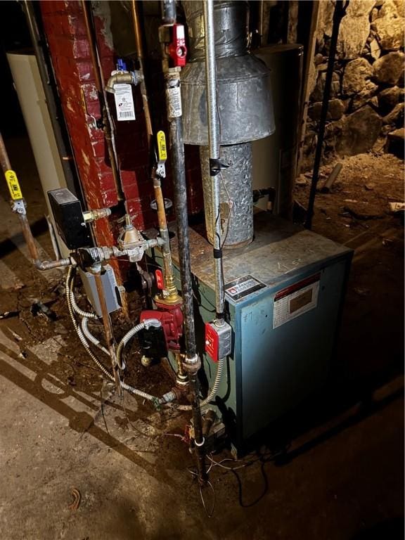 342 Paradis Ave, Woonsocket, RI 02895 - utilities featuring water heater