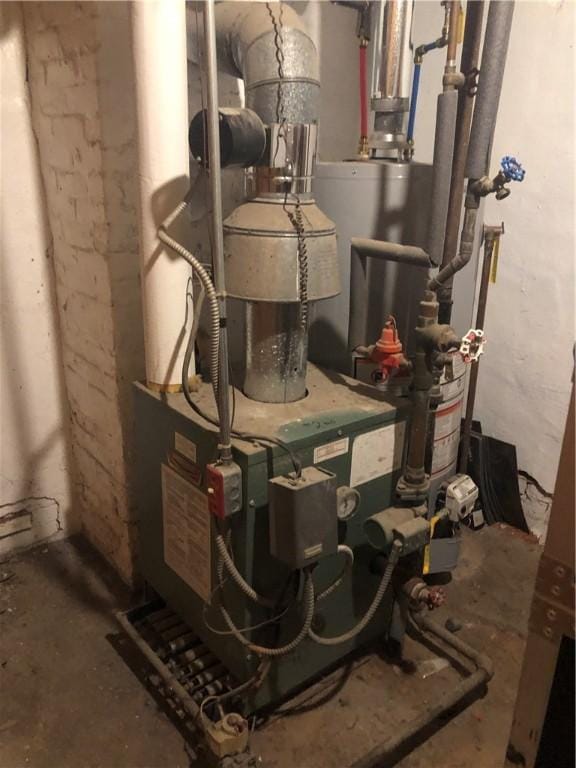 149 Peace St, Providence, RI 05290 - view of utility room