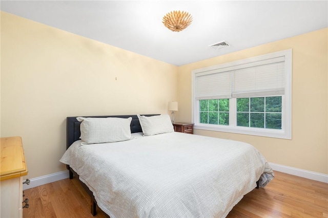 1351 Pippin Orchard Rd, Cranston, RI 02921 - bedroom featuring baseboards and wood finished floors