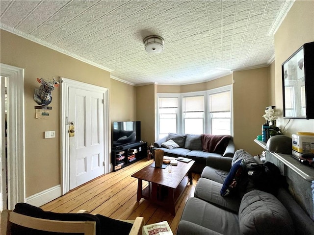 185 Williams St, Providence, RI 02906 - living area with ornamental molding, wood-type flooring, and baseboards