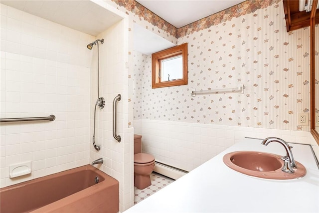 40 Wood Ave, Narragansett, RI 02882 - full bath featuring wallpapered walls, baseboard heating, a sink, toilet, and a wainscoted wall