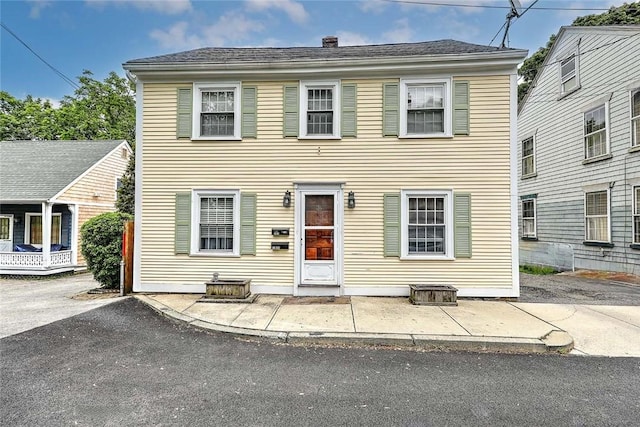 34 Central St, Bristol, RI 02809 - view of front of home