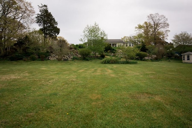 3622 Main Rd, Tiverton, RI 02878 - view of green lawn