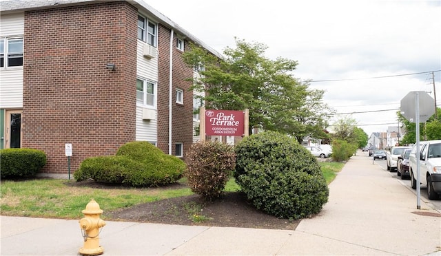 76 Park St Unit C1, Pawtucket, RI 02860 - view of building exterior