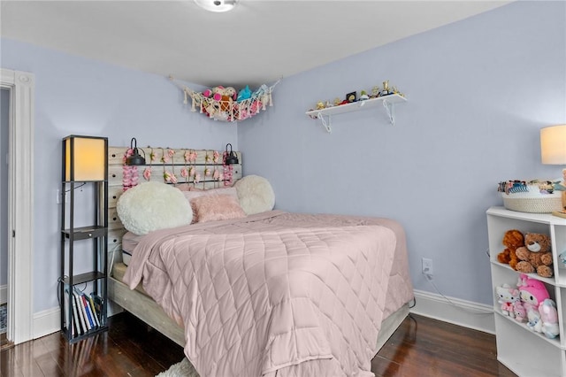 261 Columbus Ave, Pawtucket, RI 02861 - bedroom with wood finished floors and baseboards