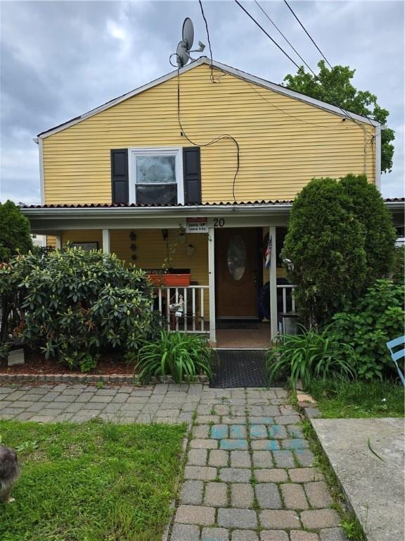 20 Pennsyjvania Ave, Providence, RI 02905 - back of property featuring covered porch