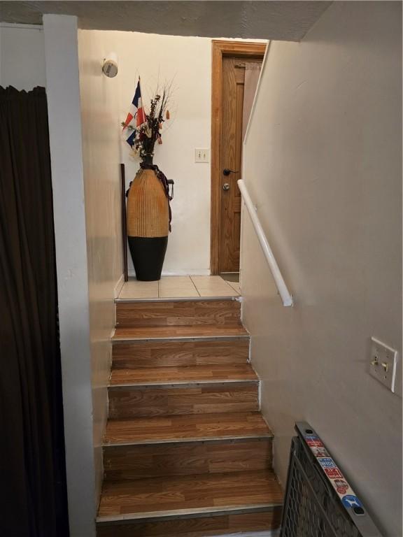 20 Pennsyjvania Ave, Providence, RI 02905 - staircase with wood finished floors