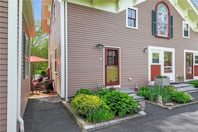 97 Narragansett Ave Unit C4, Newport, RI 02840 - view of front of home