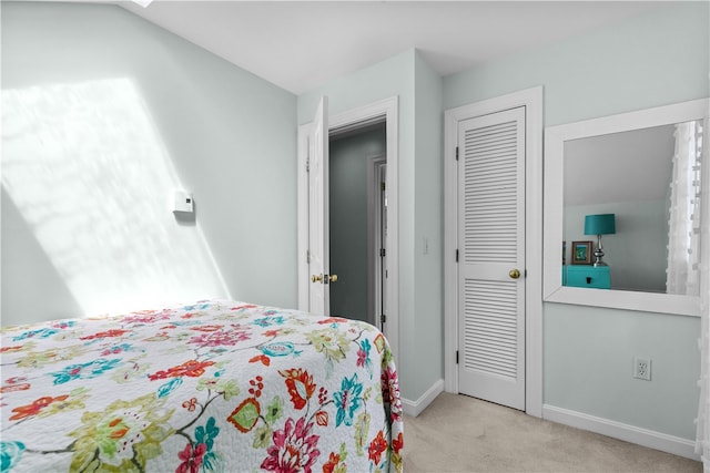 97 Narragansett Ave Unit C4, Newport, RI 02840 - bedroom with carpet, baseboards, and a closet