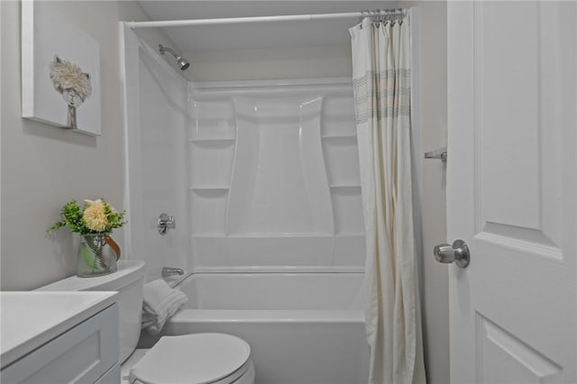120 Aspinet Dr, Warwick, RI 02888 - full bathroom featuring shower / bath combo with shower curtain, toilet, and vanity