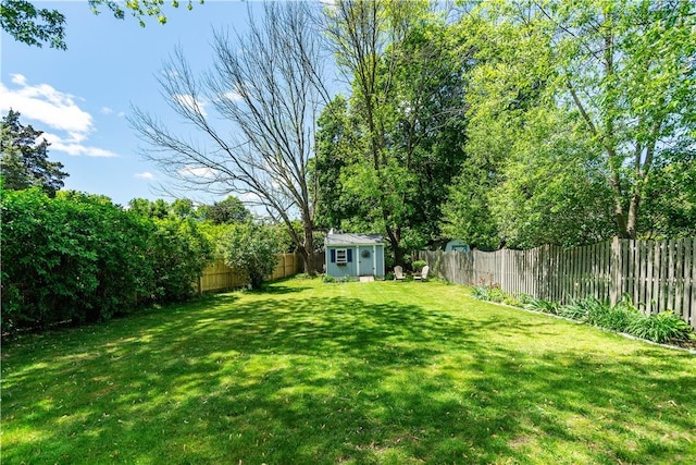 45 Nichols Rd, North Kingstown, RI 02852 - view of yard
