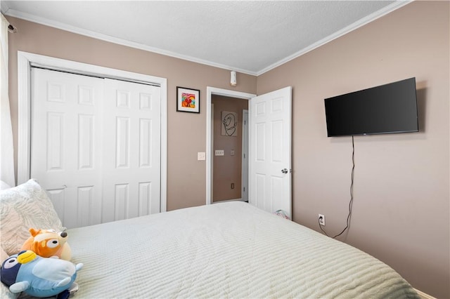 37 Boundary Ave, Providence, RI 02909 - bedroom featuring ornamental molding and a closet