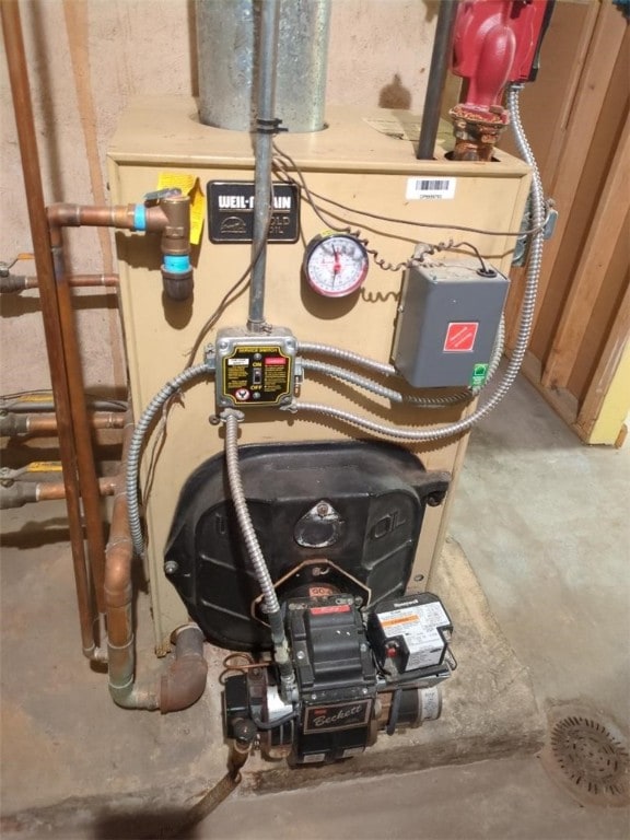 13 Ivy Pl, Lincoln, RI 02865 - utilities featuring a heating unit