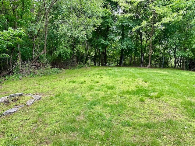3 Jefferson St, Warwick, RI 02888 - view of grassy yard