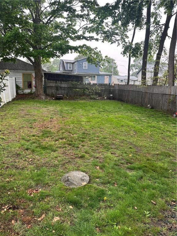 111 Samuel Gorton Ave, Warwick, RI 02889 - view of yard