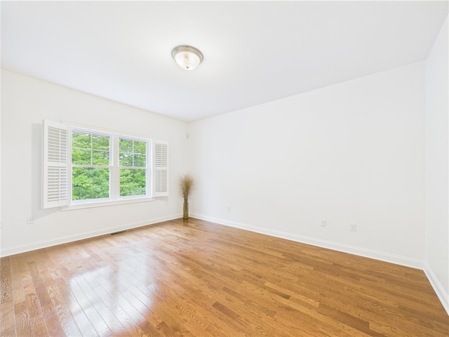147 Southwinds Dr, South Kingstown, RI 02879 - spare room featuring light wood finished floors and baseboards