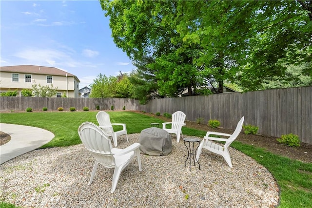 360 Pleasant St, East Providence, RI 02916 - view of yard