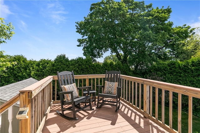 30 First School St, Bristol, RI 02809 - view of wooden terrace