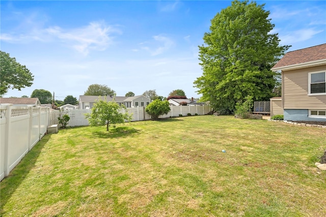 39 Sampson Ave, North Providence, RI 02911 - view of yard