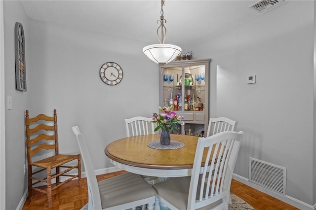 724 Beverage Hill Ave Unit 304, Pawtucket, RI 02861 - dining area with baseboards