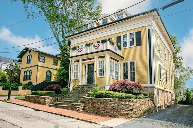75 Pelham St Unit A, Newport, RI 02840 - view of front of house