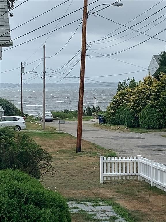 00 Grove Ave, Warwick, RI 02889