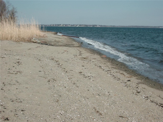 00 Grove Ave, Warwick, RI 02889