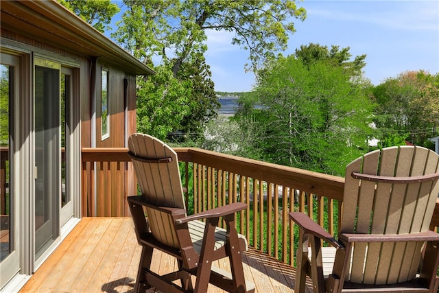 11 Cove Rd, Narragansett, RI 02882 - view of wooden deck