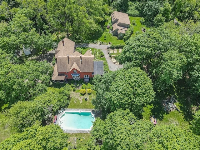 219 Nanaquaket Rd, Tiverton, RI 02878 - view of property location with a pool area