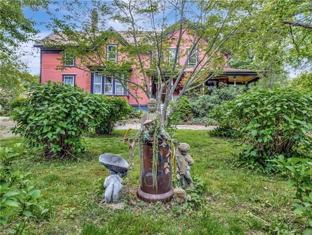 219 Nanaquaket Rd, Tiverton, RI 02878 - view of yard