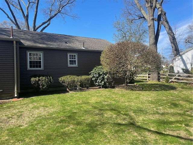80 Frontier Rd, Warwick, RI 02889 - view of yard