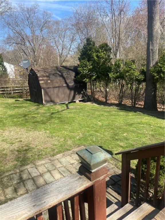 80 Frontier Rd, Warwick, RI 02889 - view of green lawn