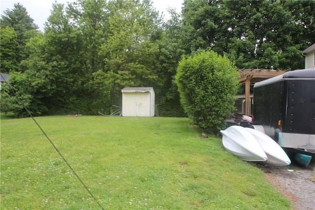 372 Mishnock Rd, West Greenwich, RI 02817 - view of grassy yard