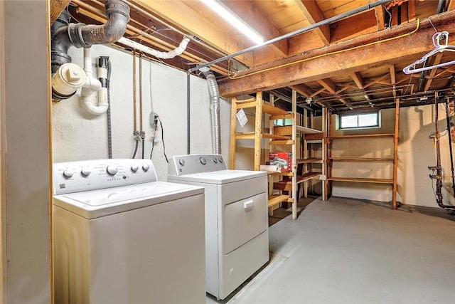 15 Lafayette Rd, Barrington, RI 02806 - laundry area featuring washing machine and clothes dryer
