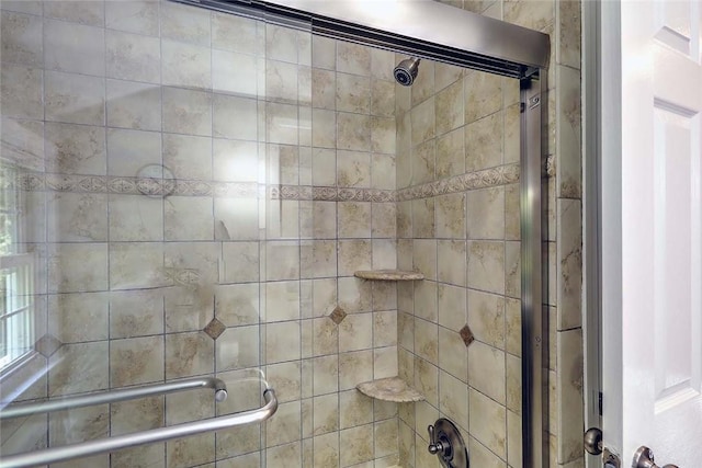 15 Lafayette Rd, Barrington, RI 02806 - bathroom featuring a tile shower