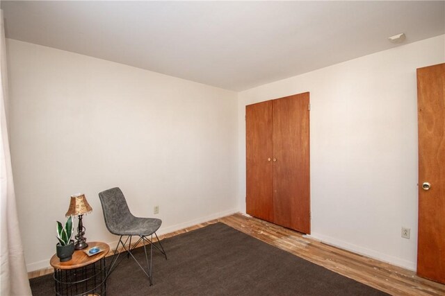 70 Carroll Ave Unit 510, Newport, RI 02840 - living area with wood finished floors and baseboards