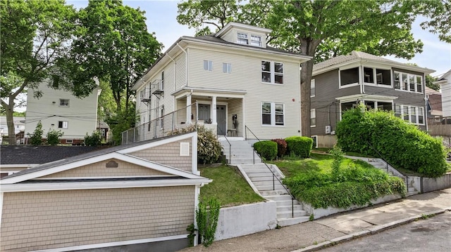 23 Auburn St, Pawtucket, RI 02860 - view of traditional style home