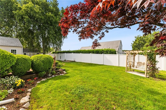 39 Exeter Blvd, Narragansett, RI 02882 - view of yard